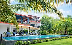 Ashansa Lagoon Resort